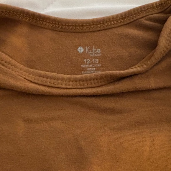 Kyte Baby Brown Long Sleeve Bodysuit - Picture 2 of 2